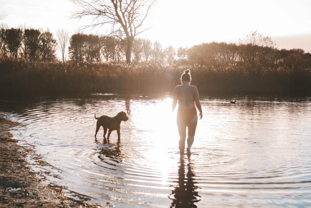 De voordelen van zwemmen in natuurwater